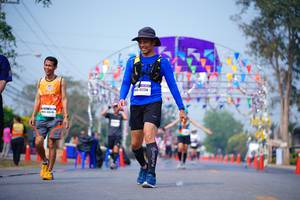 BIB: 42724
                            <button type="button" onclick="openModal(10095203)" class="btn btn-primary btn-sm float-right btn-popup" data-toggle="modal" data-target=".modal-high-quality">
                        <i class="fas fa-shopping-cart"></i> Add to Cart
                    </button>
                                            <button type="button" onclick="isThisMe(10095203, true)" class="btn btn-success btn-sm float-right btn-popup btn-isme hidden" data-toggle="tooltip" data-placement="bottom" title="นี่คือรูปของคุณใช่ไหม คลิกที่นี่เพื่อเอาเข้าอัลบั้ม">
                        <i class="fas fa-plus"></i> Add to album
                    </button>
                    <button type="button" onclick="isThisMe(10095203, false)" class="btn btn-warning btn-sm float-right btn-popup btn-isnotme hidden">
                        <i class="fas fa-ban"></i> Remove from album
                    </button>